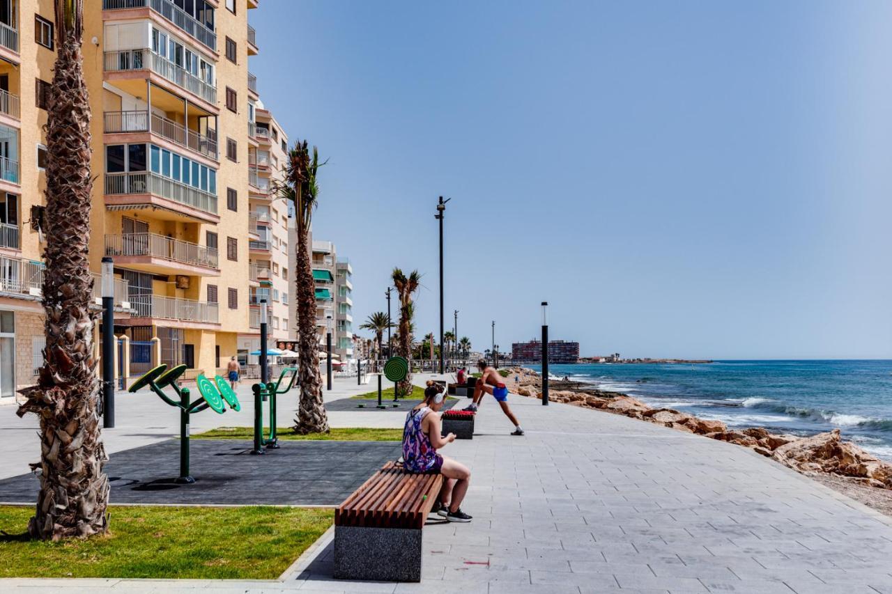 Апартаменты Habaneras Торевьиа Экстерьер фото